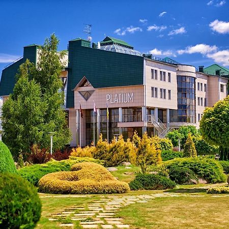 Platium Spa&Resort Kozyn Kültér fotó