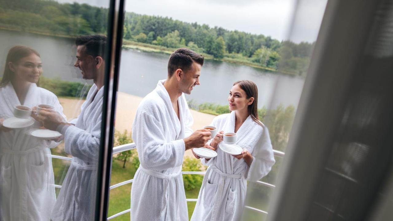 Platium Spa&Resort Kozyn Kültér fotó