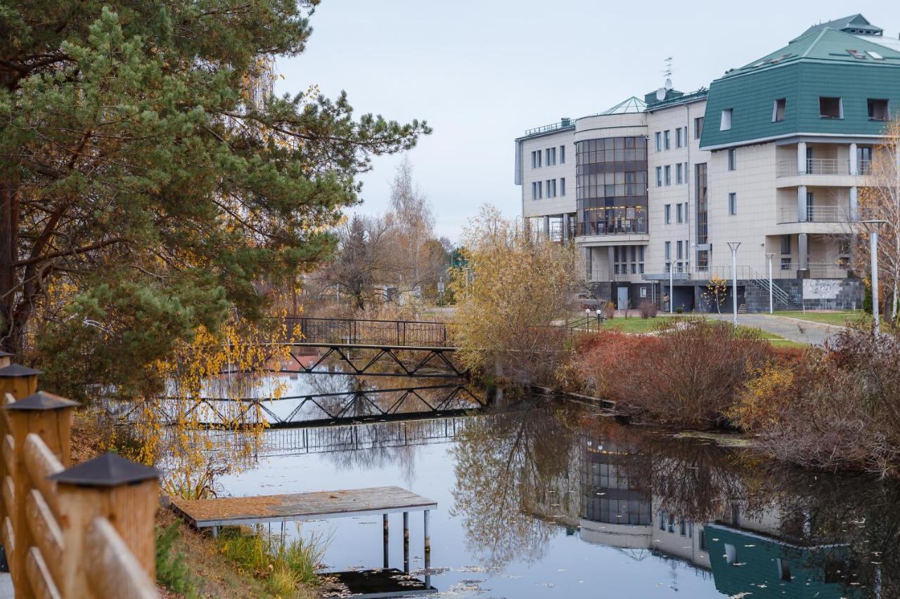 Platium Spa&Resort Kozyn Kültér fotó